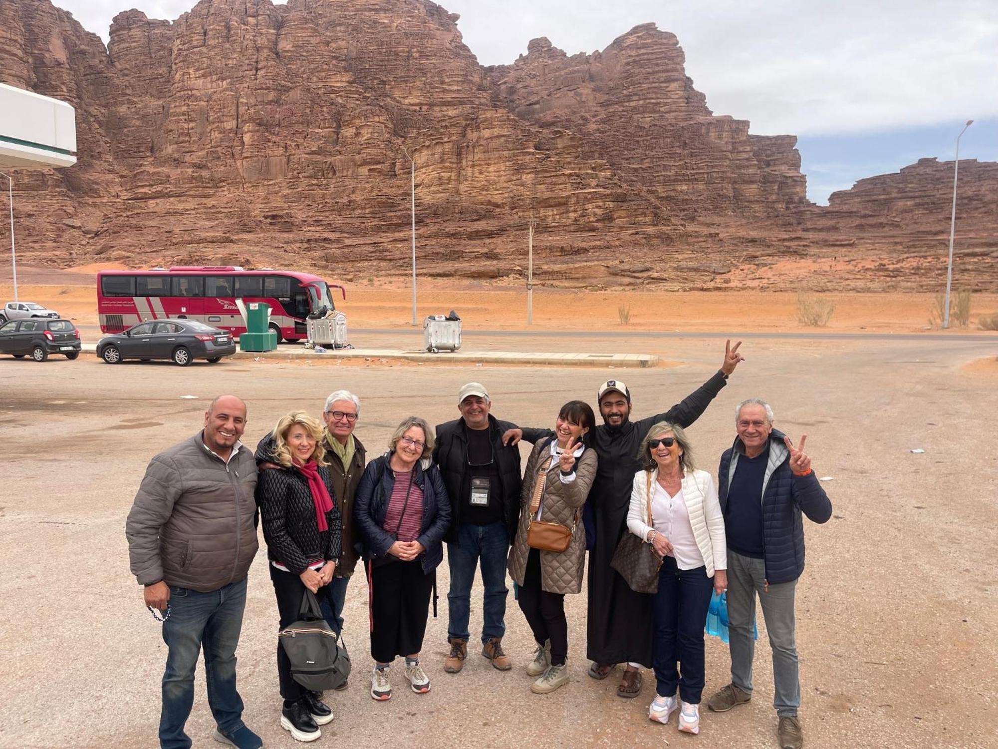 Wadi Rum Sunset Camp Exterior photo